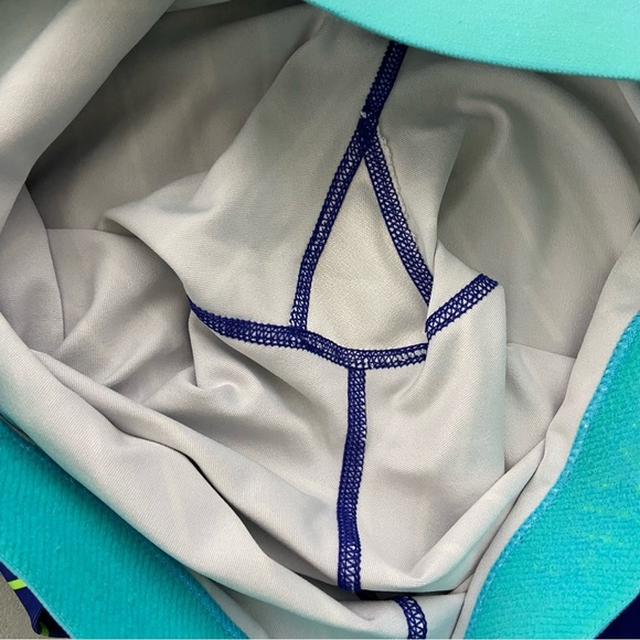 Nike Pro Core Bolt Print Compression Tights Women's 684665-455 Size M - Picture 3 of 6